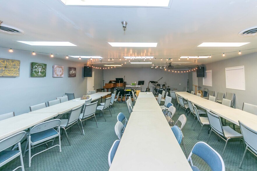 More Photos Of 13522 Goldenwest St, Westminster Religious Facility For Sale