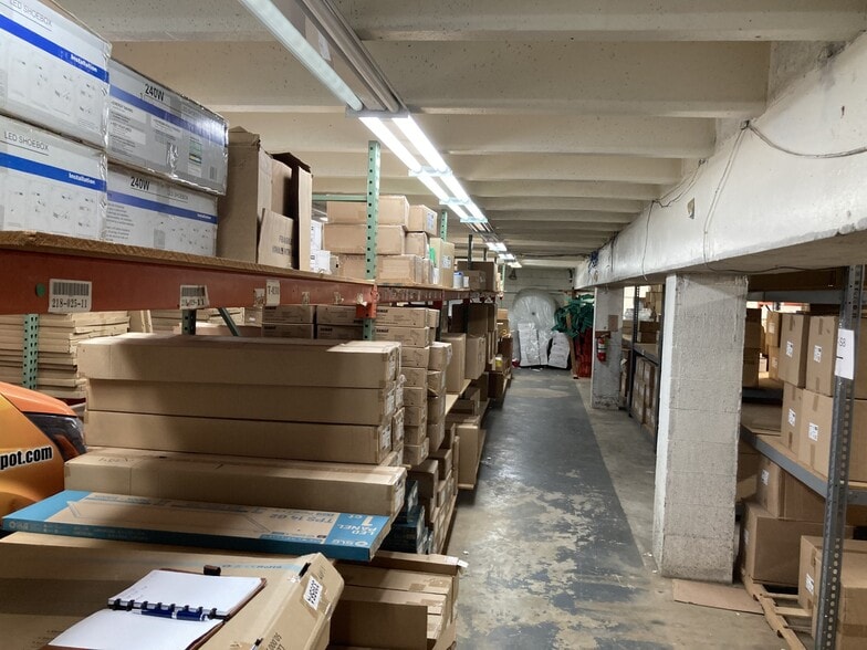 More Photos Of 2500 Broad Ave, Memphis Storefront For Sale