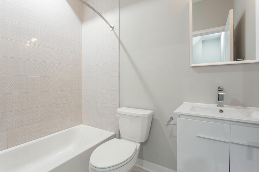 More Photos Of 2010 N 8th St, Philadelphia Apartments For Sale