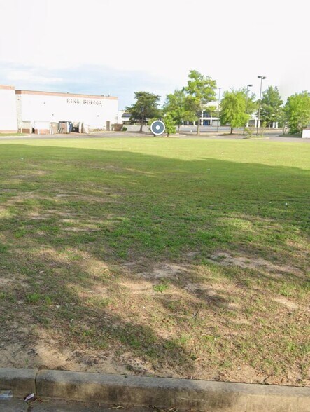 More Photos Of 3545 Ridgeway Rd, Memphis Land For Sale