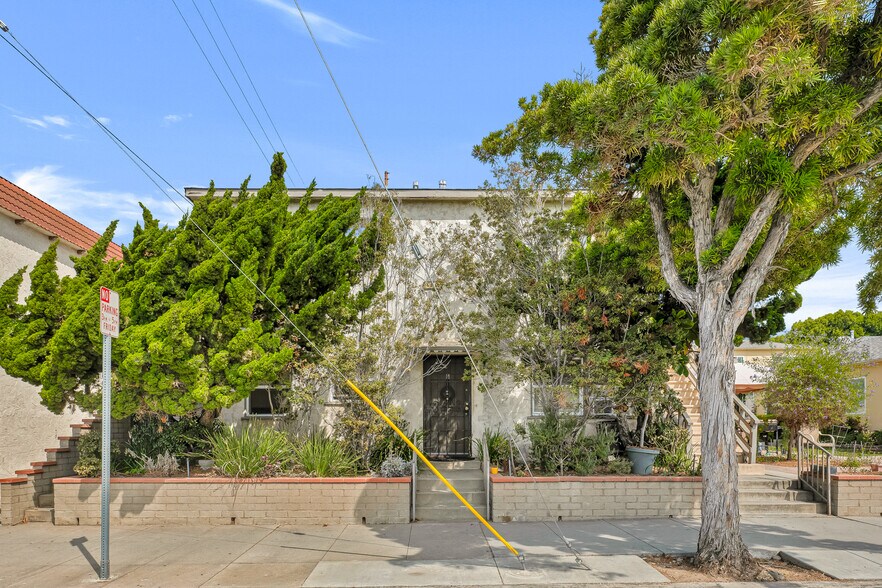 More Photos Of 1811 Ocean Park Blvd, Santa Monica Apartments For Sale