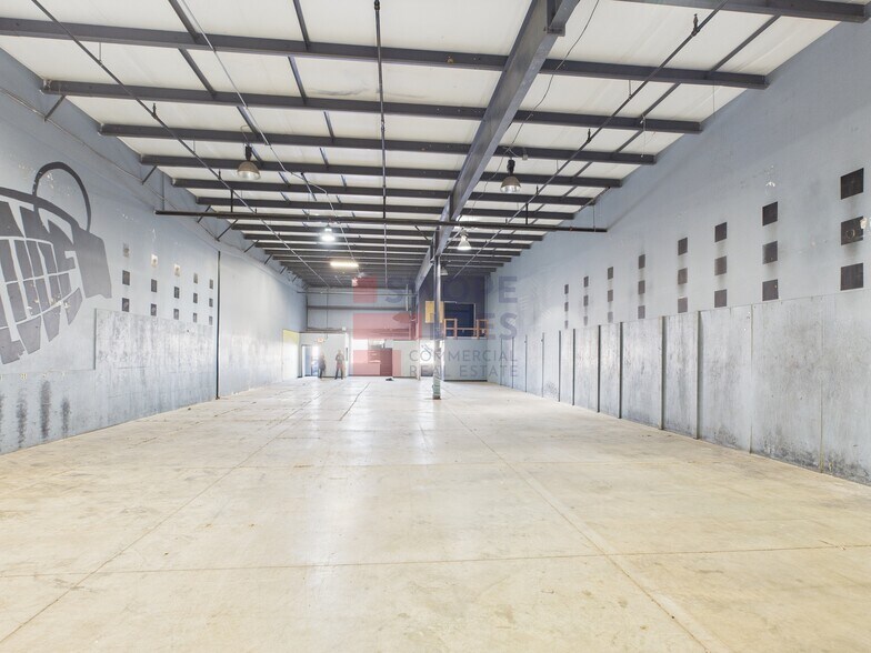 More Photos Of 540 E Union St, West Chester Flex For Lease