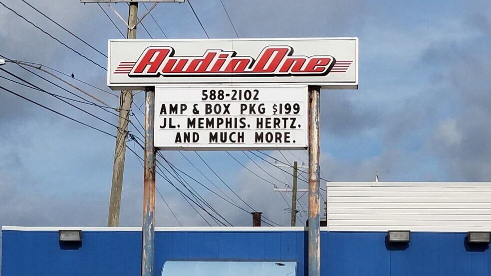 More Photos Of 894 E Little Creek Rd, Norfolk Auto Repair For Lease