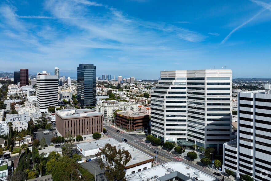 More Photos Of 12400 Wilshire Blvd, Los Angeles Office For Lease