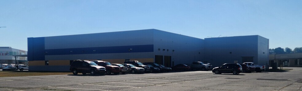 More Photos Of 750 Beaver Valley Mall, Monaca Freestanding For Sale