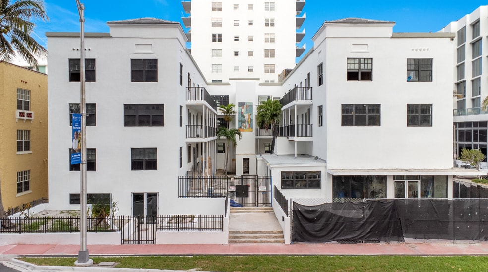 More Photos Of 2814 Collins Ave, Miami Beach Apartments For Sale