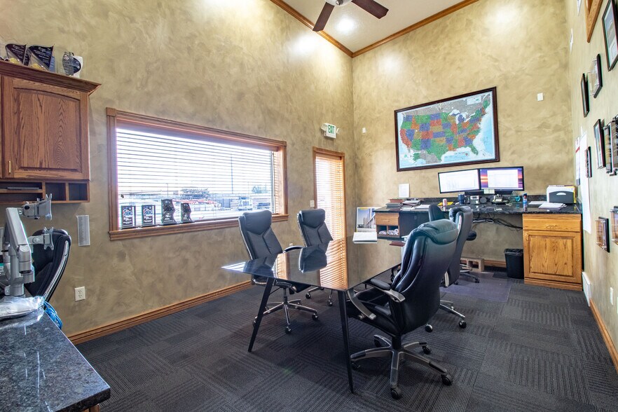 More Photos Of 335 S 1250 W, Lindon Self Storage For Lease