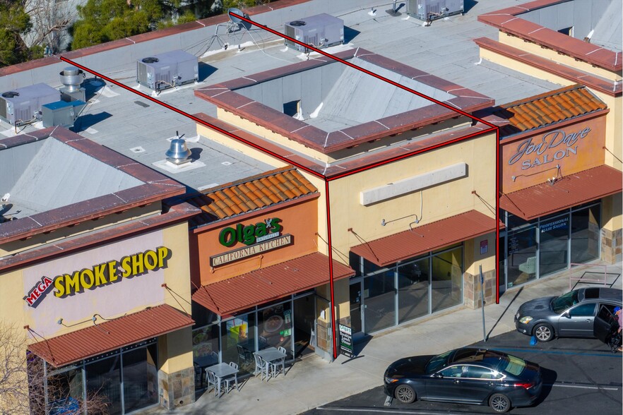 More Photos Of 42815 30th St W, Lancaster Storefront For Lease