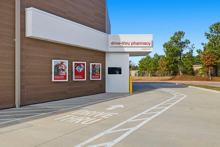 More Photos Of 29015 FM 2978 Rd, Magnolia General Retail For Sale