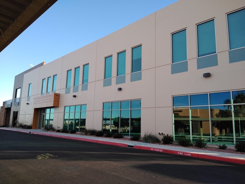 More Photos Of 6360 S Rainbow Blvd, Las Vegas Loft Creative Space For Lease