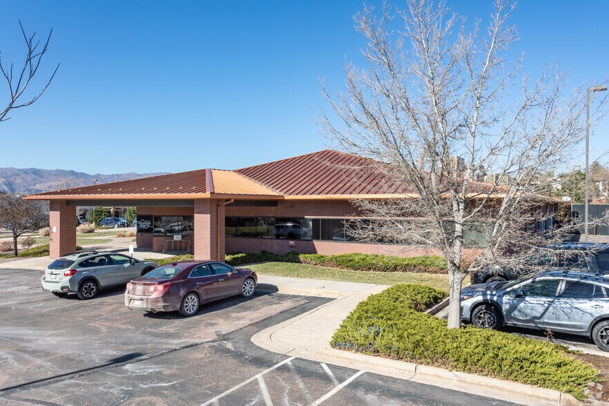 More Photos Of 2002 Lelaray St, Colorado Springs Medical For Lease