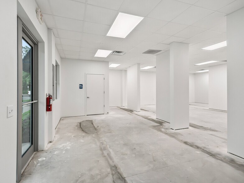 More Photos Of 871-801 Highway 466, Lady Lake Unknown For Lease