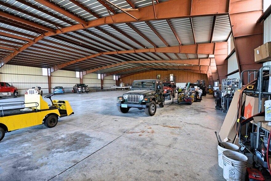 More Photos Of 4545 E FM 775, Seguin Manufacturing For Sale