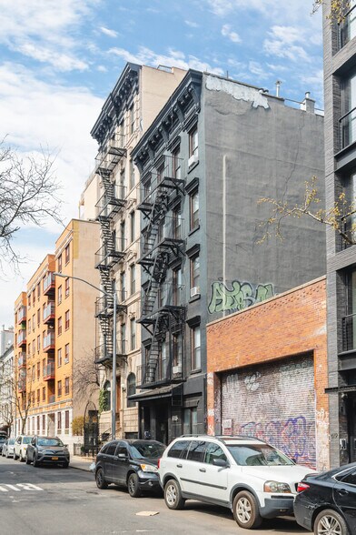 More Photos Of 615 E 6th St, New York Apartments For Sale