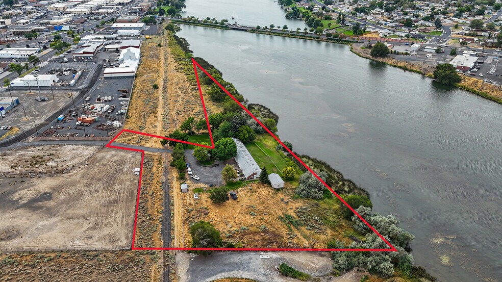 More Photos Of 510 Fig St, Moses Lake Apartments For Sale