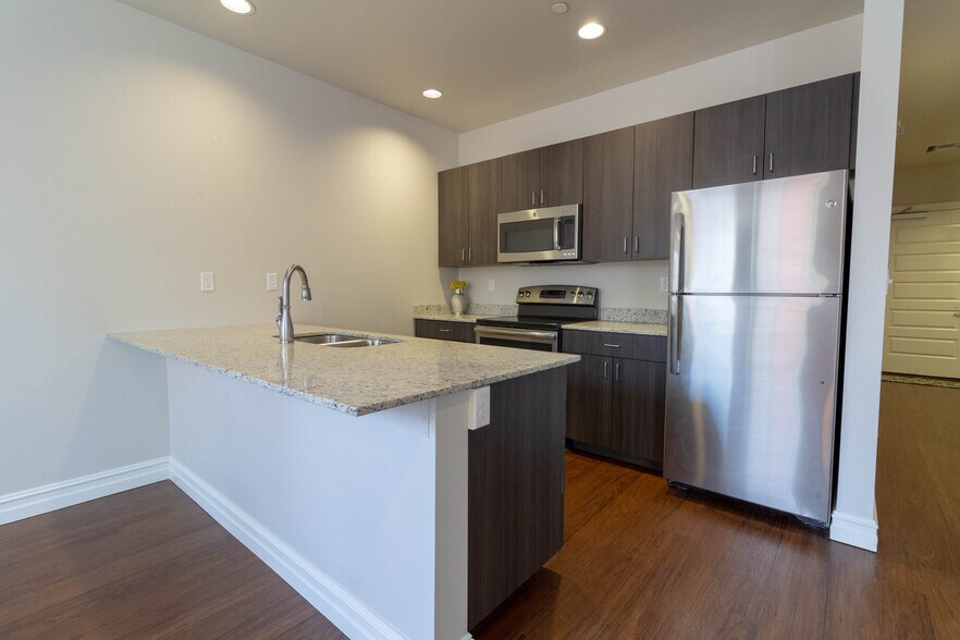 More Photos Of 119-125 W 2nd St, Bartlesville Apartments For Lease