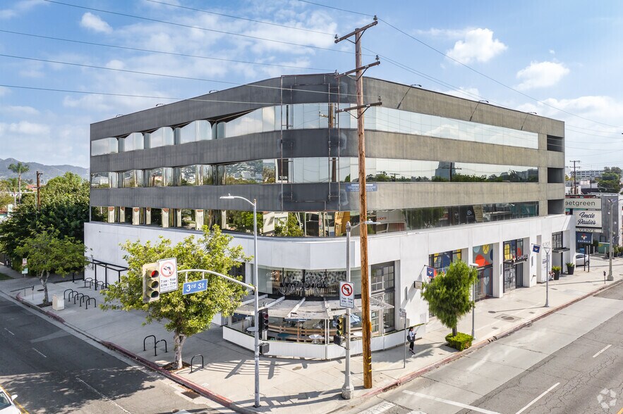 More Photos Of 8065-8075 W 3rd St, Los Angeles Loft Creative Space For Lease