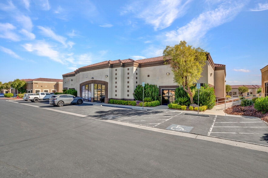 More Photos Of 3672-3674 N Rancho Dr, Las Vegas Medical For Sale