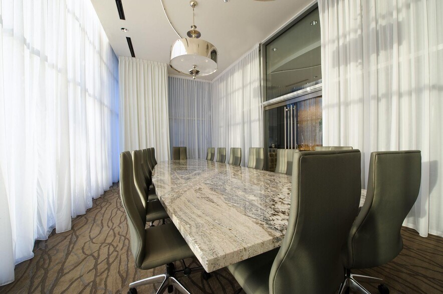 More Photos Of 2929 Weslayan St, Houston Apartments For Lease