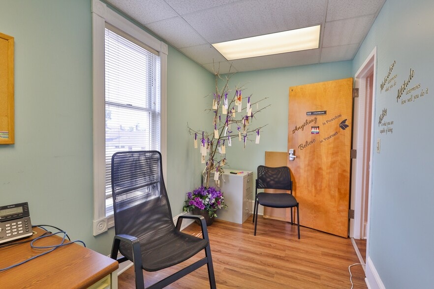 More Photos Of 541 Seneca St, Fountain Hill Healthcare For Sale