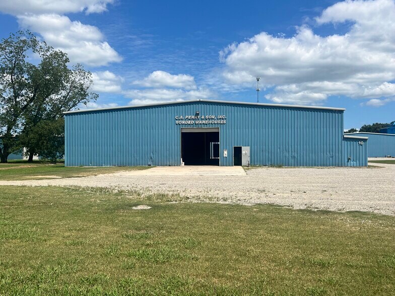 More Photos Of 2824 Virginia Rd, Tyner Warehouse For Lease