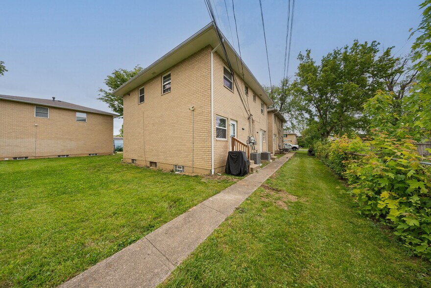 More Photos Of 1975-1982 Dunbar Dr, Columbus Apartments For Sale