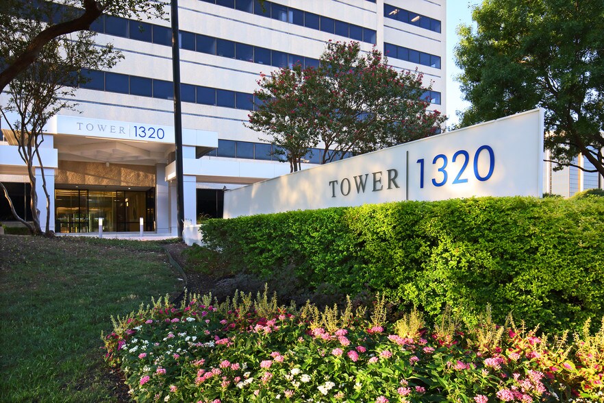 More Photos Of 1320 Greenway Dr, Irving Office For Lease