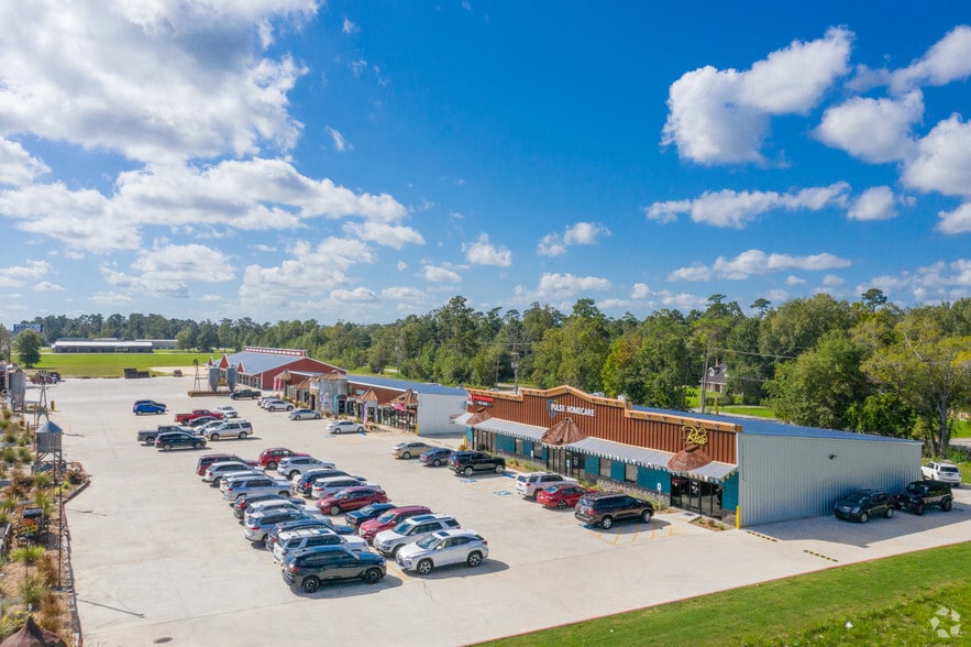 Primary Photo Of 10445 Eastex Freeway, Beaumont Unknown For Lease