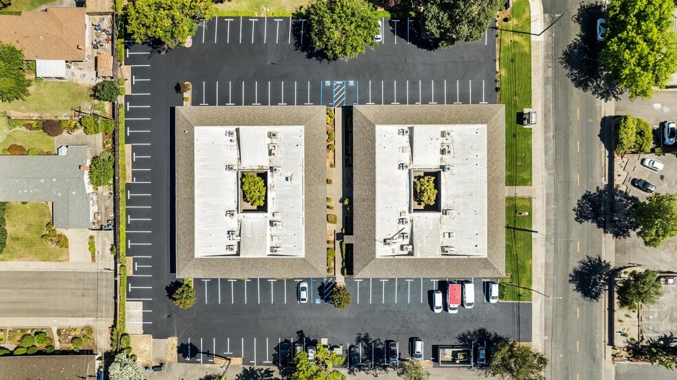 More Photos Of 3637 Mission Ave, Carmichael Unknown For Lease