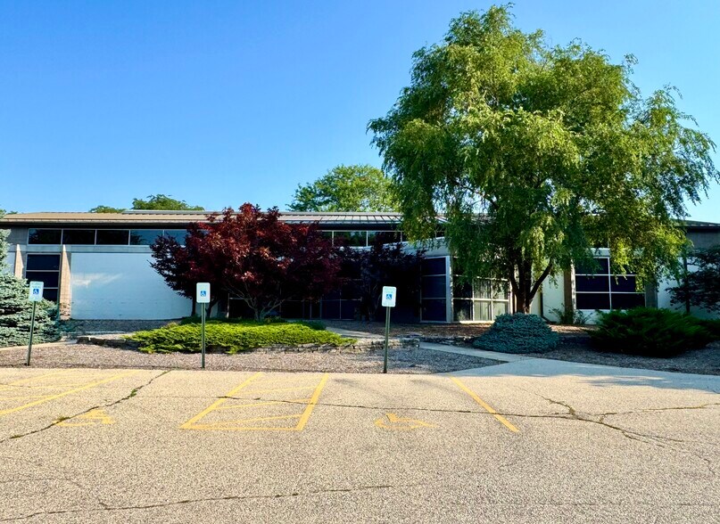 Primary Photo Of 2525 3 Mile Rd, Racine Research And Development For Lease