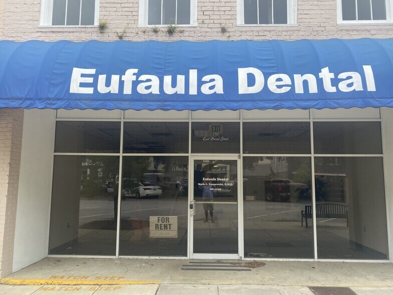 Primary Photo Of 131 E Broad St, Eufaula Medical For Sale