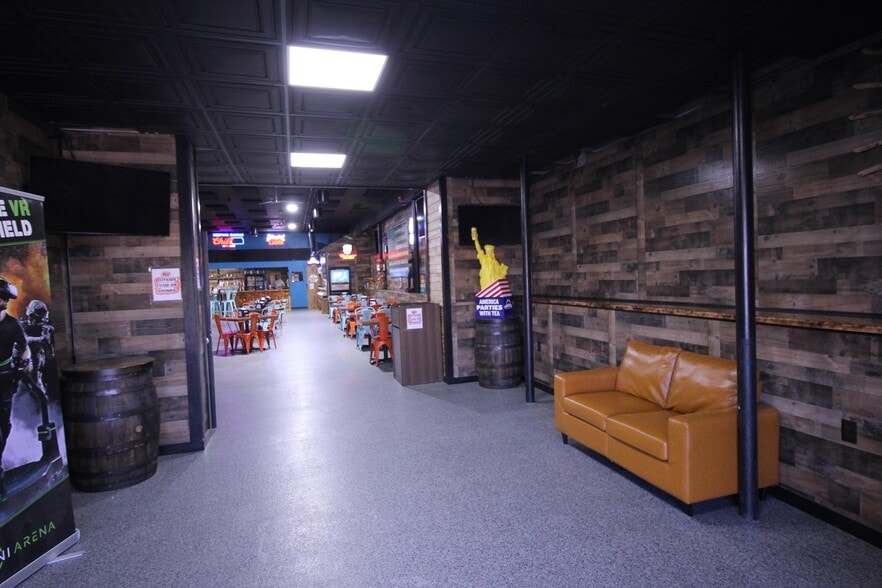 More Photos Of 111 W 7th St, Hays Restaurant For Sale