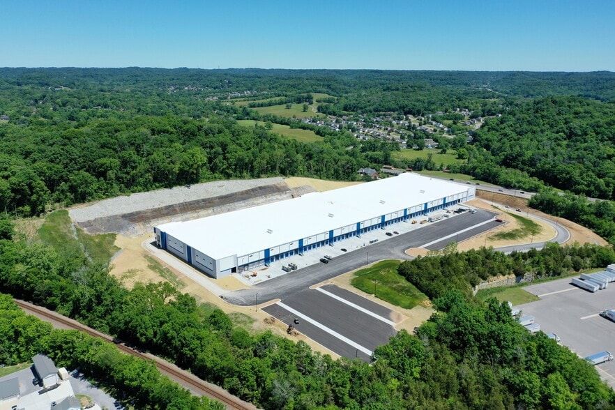 Primary Photo Of 1100 Springfield Hwy, Goodlettsville Warehouse For Lease