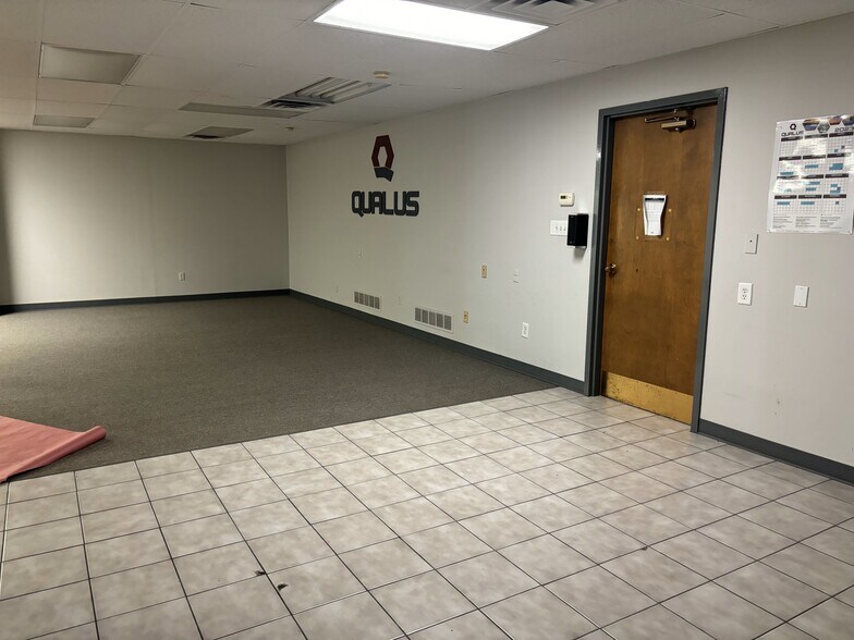 More Photos Of 3493 E 84th Pl, Merrillville Warehouse For Lease