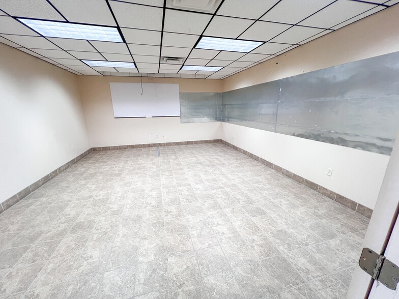 More Photos Of 6501 County Road 150, Midland Industrial For Sale