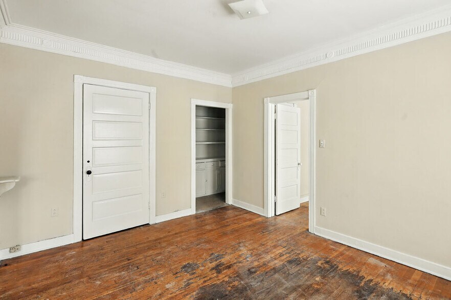More Photos Of 1781 Peabody Ave, Memphis Apartments For Sale