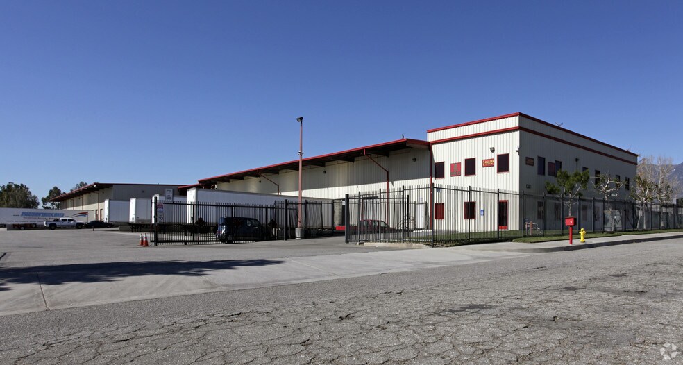 More Photos Of 8638 Almond Ave, Fontana Distribution For Lease