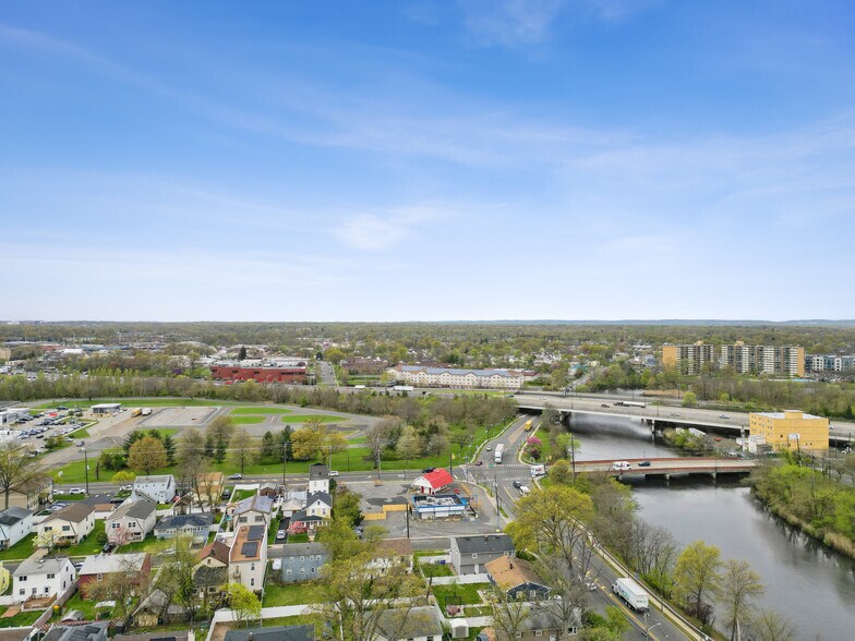 More Photos Of 735 E Hazelwood Ave, Rahway Land For Sale