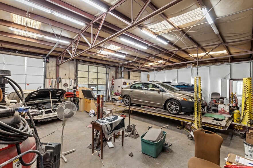 More Photos Of 6370 Kearney St, Commerce City Warehouse For Sale