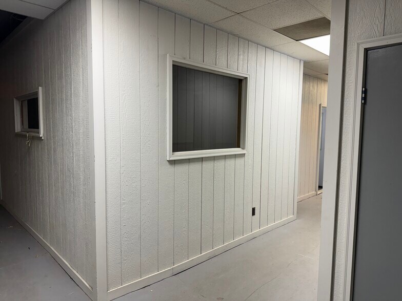 More Photos Of 80 Oliver St, Wisconsin Rapids Manufacturing For Lease