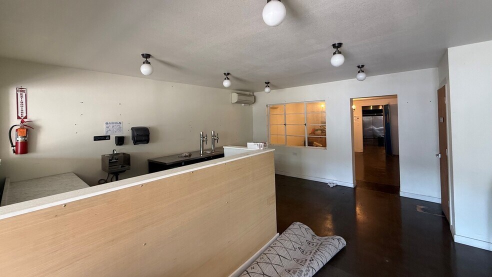 More Photos Of 123 Front Ave NW, Castle Rock Storefront Retail Office For Sale