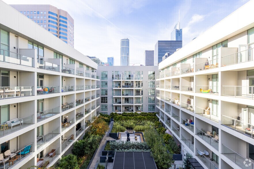 More Photos Of 750 S Grand Ave, Los Angeles Apartments For Lease