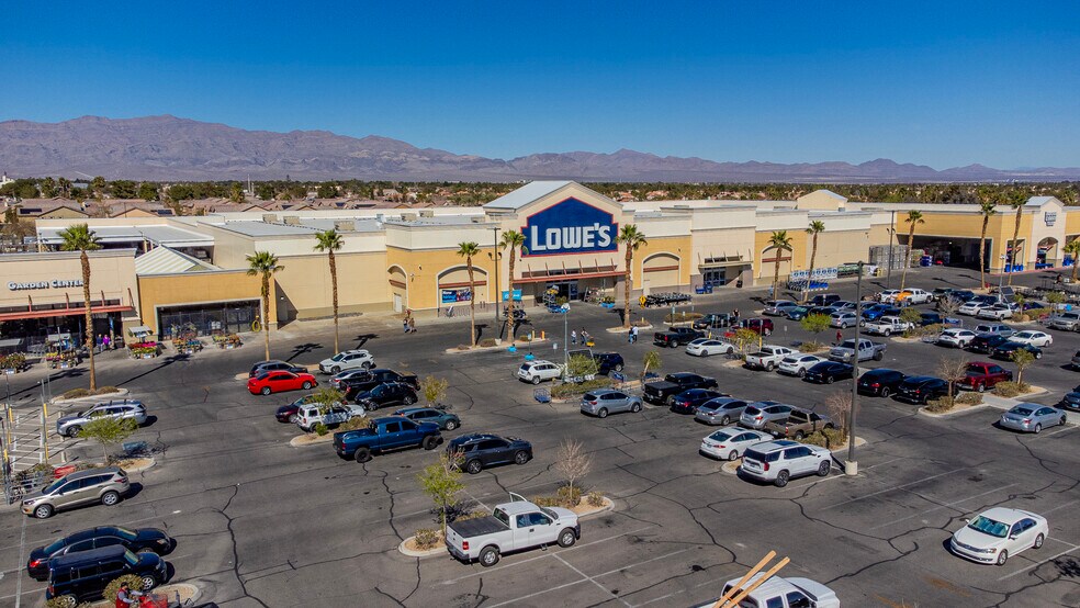 More Photos Of 6070 W Craig Rd, Las Vegas Freestanding For Lease