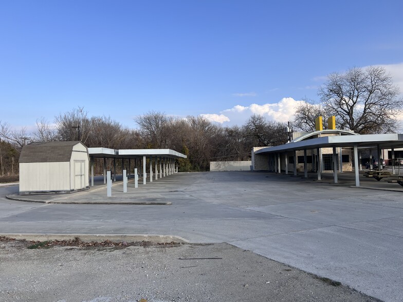 Primary Photo Of 1304 Chico Hwy, Bridgeport Fast Food For Sale