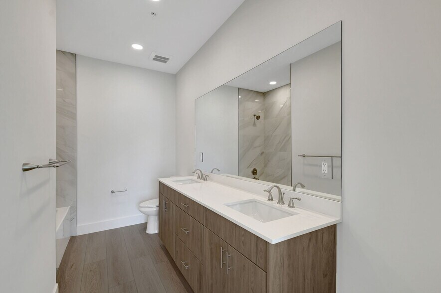 More Photos Of 802 N Federal Hwy, Lake Worth Beach Apartments For Lease