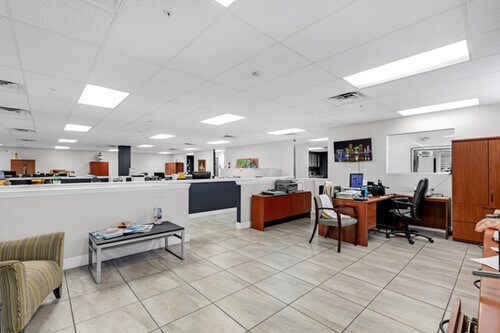 More Photos Of 3353 NW 74th Ave, Miami Industrial For Sale