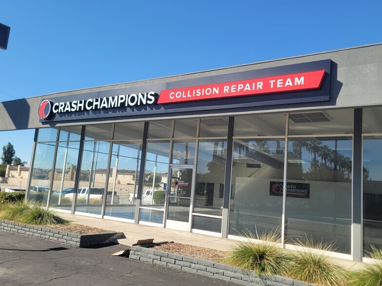 More Photos Of 241 S Citrus Ave, Covina Auto Dealership For Sale