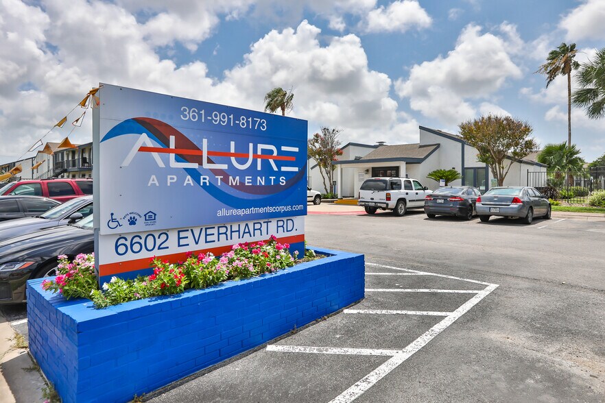 More Photos Of 6602 Everhart Rd, Corpus Christi Apartments For Sale