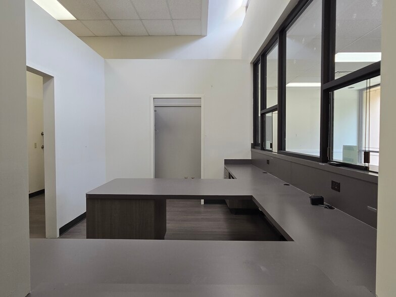 More Photos Of 4201 Camp Bowie Blvd, Fort Worth Medical For Lease