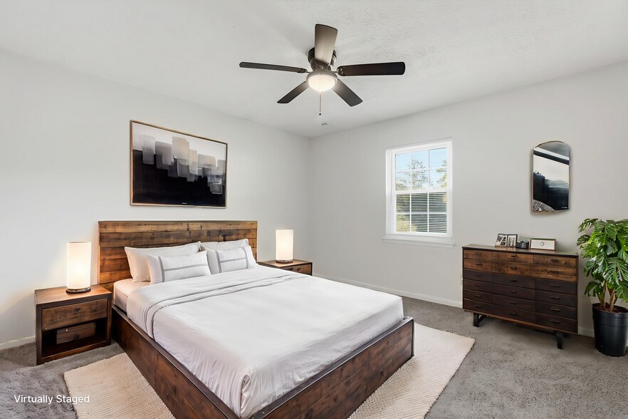 More Photos Of 97 Ivey St, Richmond Hill Apartments For Sale